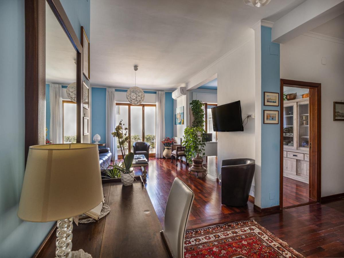La E Bella - De Vivo Realty Apartamento *
